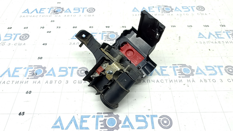 Distribuitor de curent pentru baterie Audi A4 B9 17-17