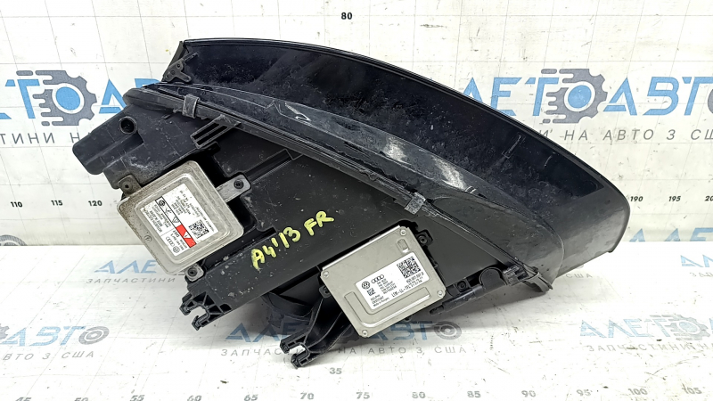 Фара передняя правая в сборе Audi A4 B8 13-16 рест ксенон led, песок