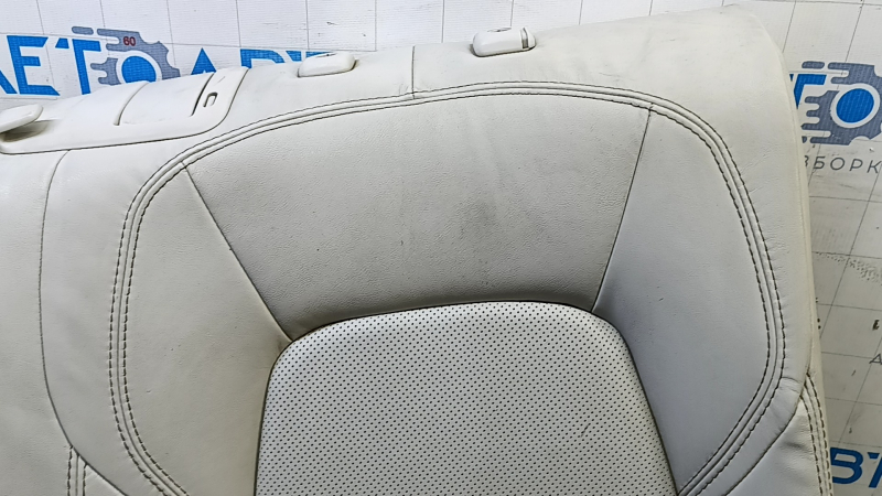 Спинка заднего ряда 2 ряд правая Mazda CX-5 17-18 кожа серая, с перфорацией, без подголовника, под чистку