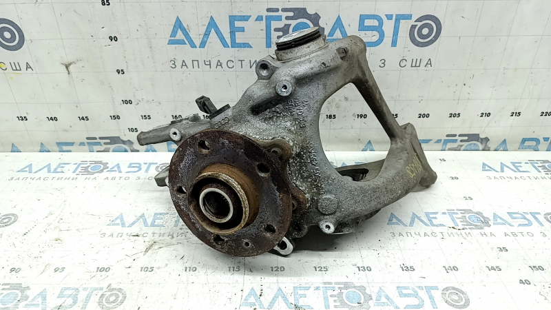 Punte spate stânga cu butuc pentru Audi A4 B8 08-16 AWD cu senzor ABS, butuc ruginit