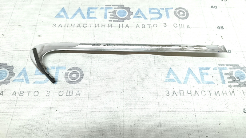 Молдинг форточки нижний задний правый Audi A4 B8 08-16 седан, хром, царапины