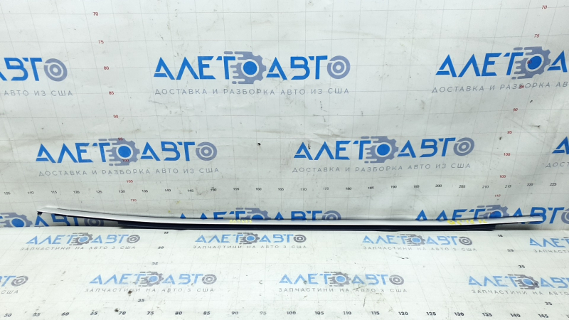 Ornamente geam ușă, central față stânga, Audi Q5 80A 18-19, cromate, zgârieturi