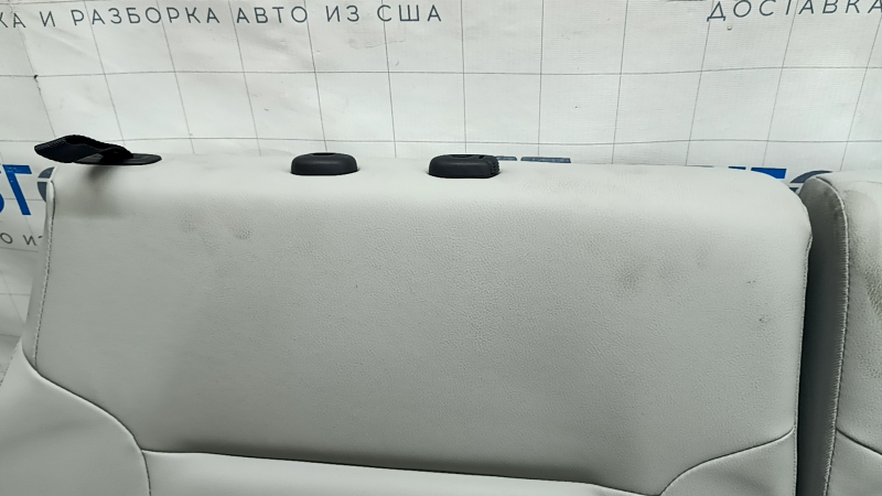 Задний ряд сидений 3 ряд Mitsubishi Outlander 22-26 кожа серая, под чистку, замята