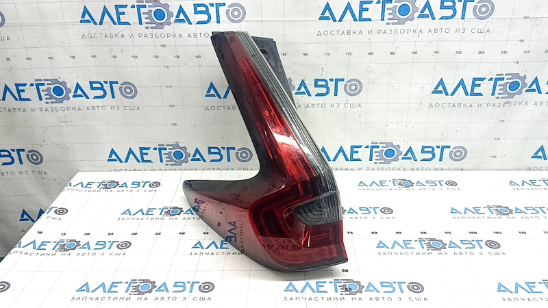 Zgârieturi la lumina aripii exterioare stângi Honda CRV 20-22