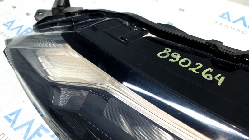 Поворотник ДХО левый Nissan Rogue 21-26 галоген + LED us built, песок