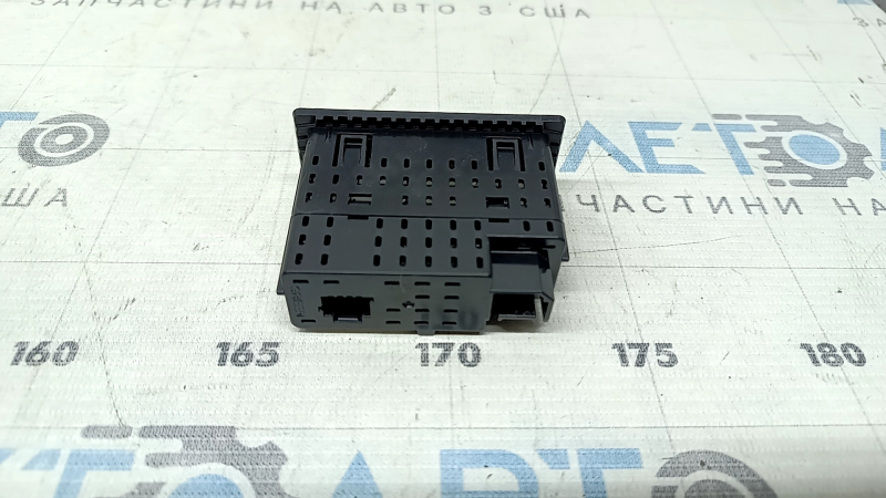 USB Hub, Type-C Nissan Rogue 21-23