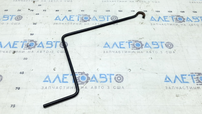 Ручка домкрата Toyota Camry v55 15-17 usa, ржавая