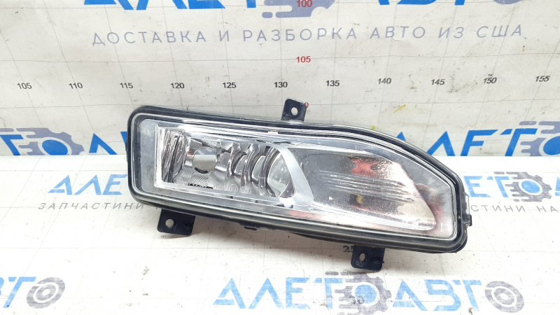 Противотуманная фара птф левая Nissan Rogue 17-20 песок, царапины, треснут корпус
