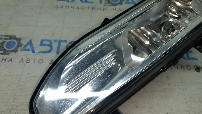 Противотуманная фара птф правая Nissan Rogue 17-20 песок, царапины