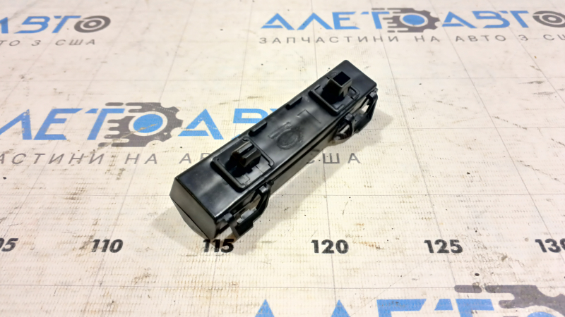 Крепление заднего бампера левое внутреннее Honda Civic X FC 16-21 4d