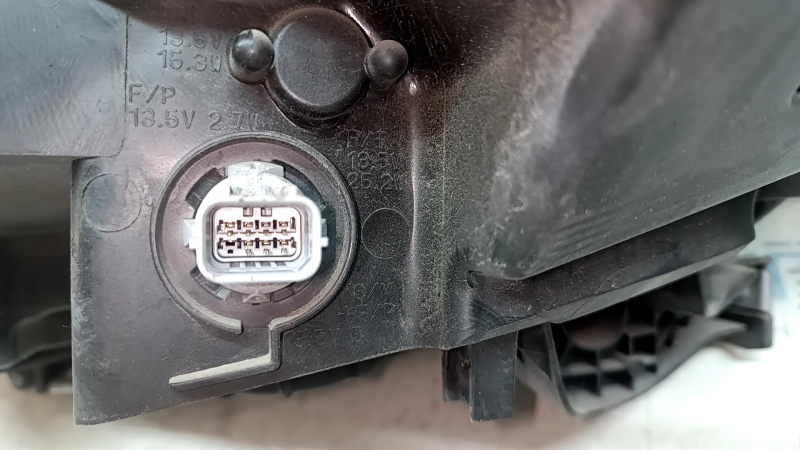 Фара передняя правая Honda CRV 17-22 LED, песок