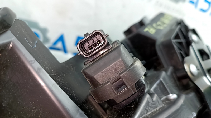 Фара передняя левая Nissan Ariya 23-26 LED