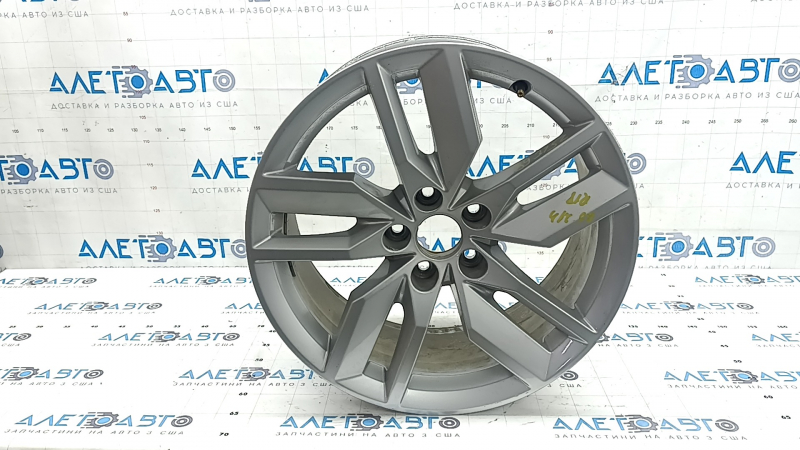 Диск колесный R18x8J ET39 Audi Q5 80A 20-24 стиль CB5, легкая бордюрка