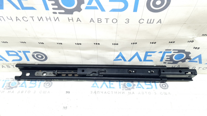 Салазка водительского сидения левая Audi A6 C8 19-24 без каркаса