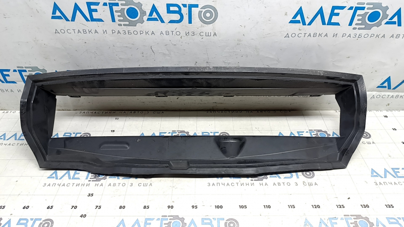 Conductă superioară a radiatorului Audi E-Tron 19-23