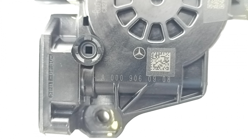 Мотор стеклоподъемника задний правый Mercedes A-class V177 19-22