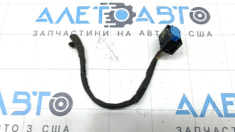 Фишка фонаря внешнего крыло левая Mercedes A-class V177 19-22 LED