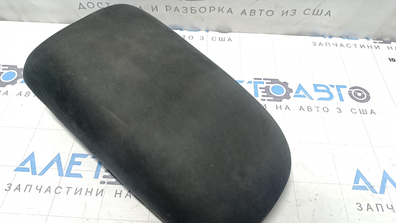 Подлокотник Nissan Leaf 13-17 ткань черная, под химчистку