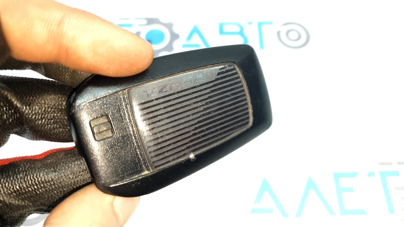 Ключ smart Toyota Venza 21- 4 кнопки, царапины, тычка