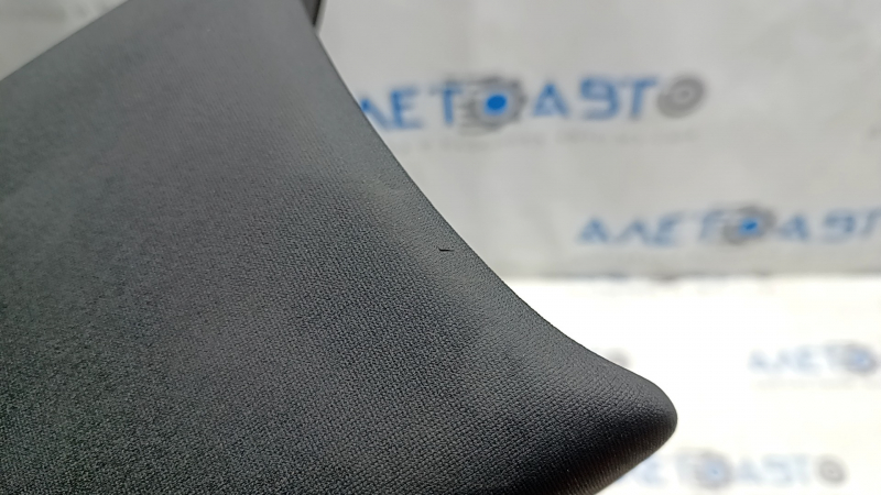 Подлокотник центральной консоли Polestar 2 21-25 ткань серая, царапина