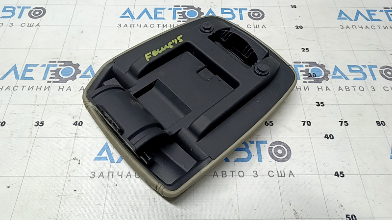 Подлокотник Ford Focus mk3 15-18 рест, бежевый, кожа, под химчистку