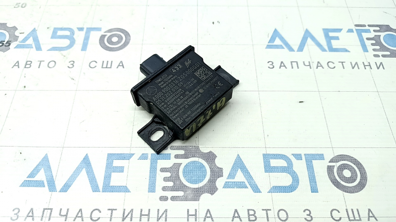Filtru de zgomot antenă Mercedes Clasa A V177 19-22