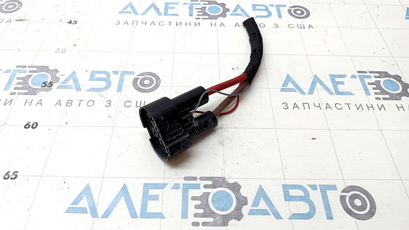 Фишка на диффузор кожух радиатора Mercedes A-class V177 19-22 M260