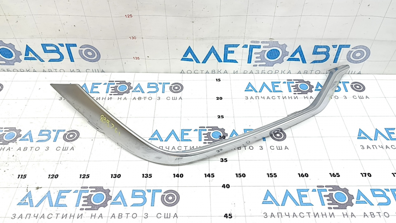 Молдинг заднего бампера правый Audi A5 F5 20-25 хром, S-Line, царапины