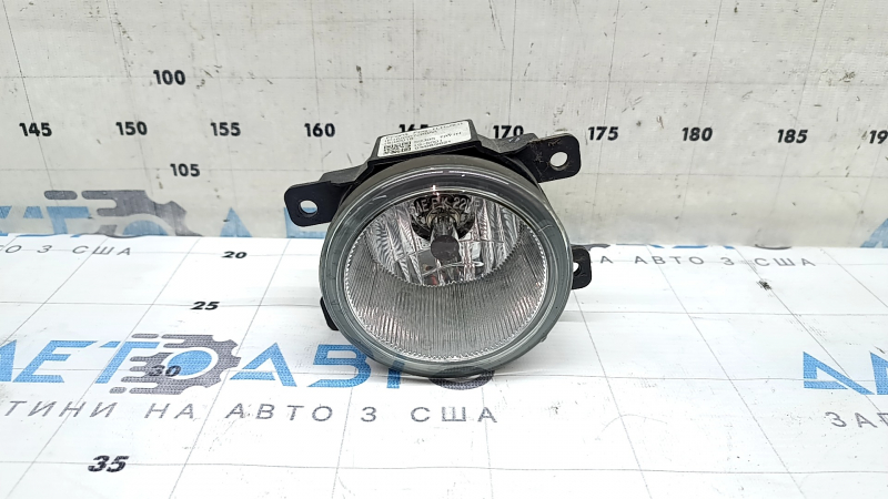 Противотуманная фара птф правая Jeep Compass 22-26 галоген, песок