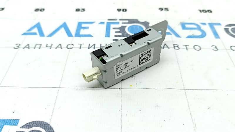 Antenna Booster Amplifier Control Module Ford Escape MK4 20 -