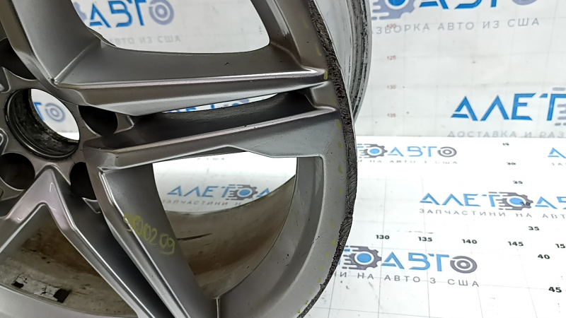 Диск колесный R18x8.5J ET29 Audi A5 F5 20-22 стиль V86, бордюрка, вмятина