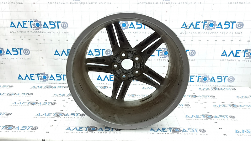 Диск колесный R18x8.5J ET29 Audi A5 F5 20-22 стиль V86, бордюрка, вмятина