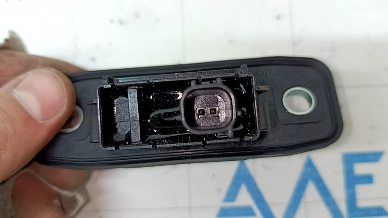 Кнопка открытия багажника наружняя Mazda CX-90 24-26