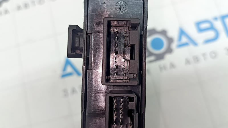 Modul de control al nivelării farurilor Mazda CX-90 24-26