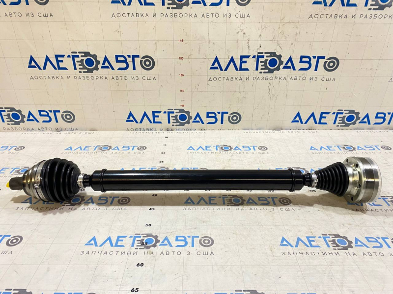 Привод полуось передняя правая VW Passat b7 12-15 USA 3.6