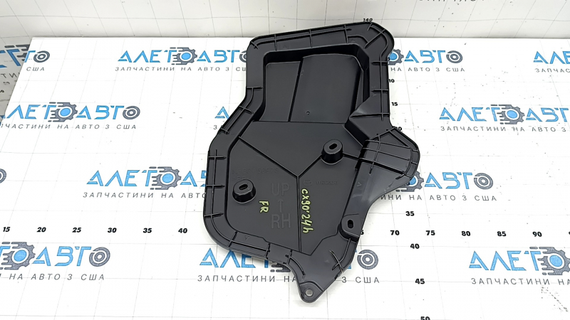 Панель двери внутренняя передняя правая Mazda CX-90 24-26 задняя