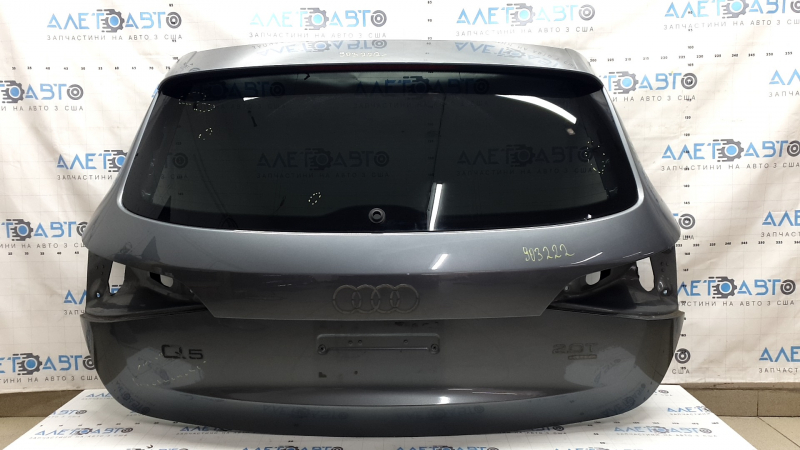 Дверь багажника голая со стеклом Audi Q5 8R 09-17 с спойлером и стоп-сигналом, графит LX7R, царапины на стекле, царапины