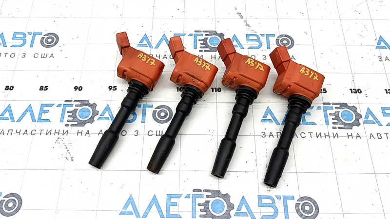 Катушки зажигания комплект 4 шт. Audi A3 8V 15-20 2.0T, VELT