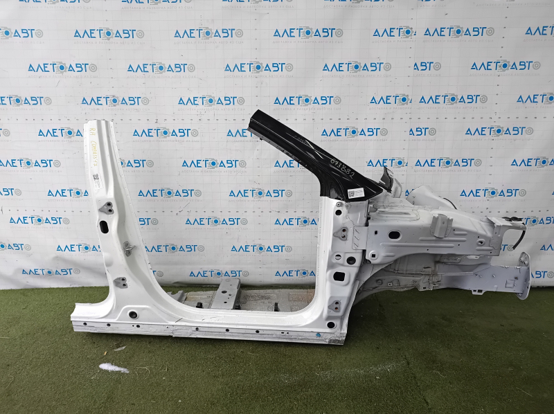 Четверть передняя правая Jeep Compass 17-22 2.4 отпилена, с центральной стойкой, белая PW3