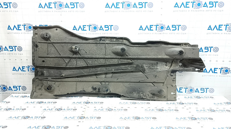 Защита днища правая Audi A3 8V 15-20 4d, 5d надорвана, нет фрагментов
