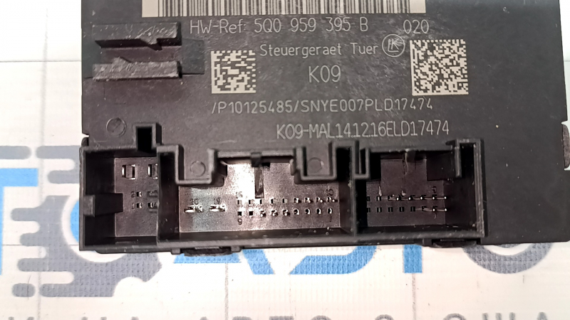 Компьютер двери задней правой Audi A3 8V 16-18 4d