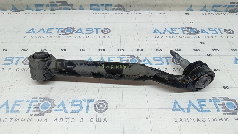 Рычаг нижний передний правый Ford Mustang mk6 15-23 задний, микротрещины С/Б