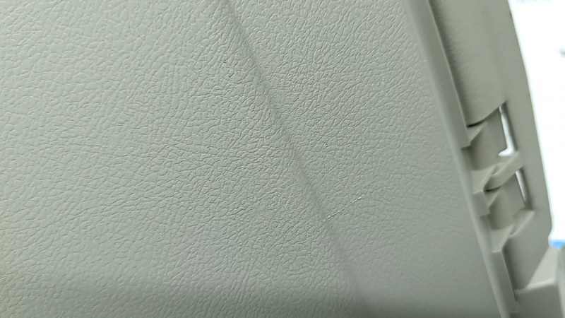 Torpedo Toyota Camry V40, bej, necesită curățare, zgârieturi, fără cheie