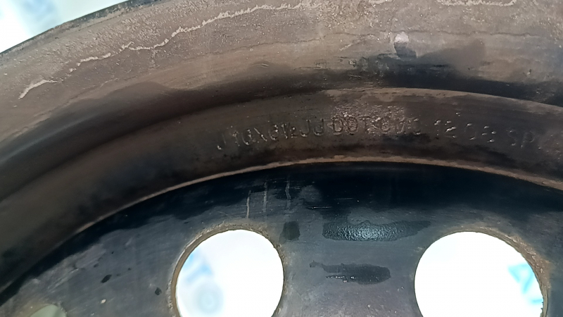Диск колесный железный R16x6.5J 5x114.3 Toyota Camry v40 ржавый