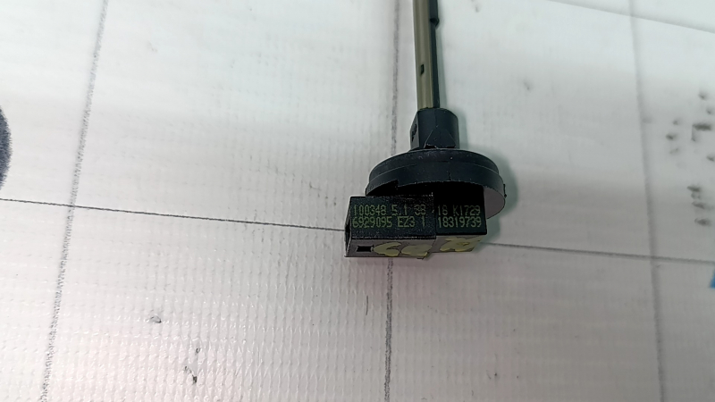 Senzor temperatură aer încălzire BMW 7 G11 G12 16-22