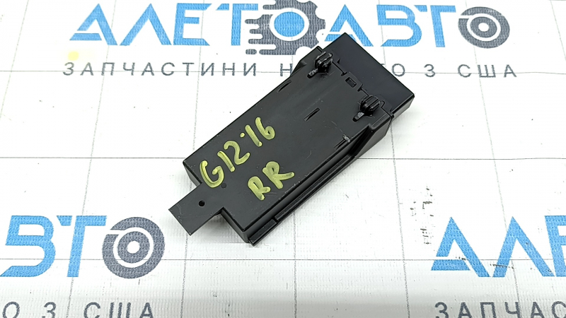 Блок управления подогревом заднего правого сиденья BMW 7 G11 G12 16-22