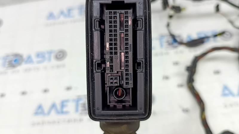 Проводка двери передняя правая BMW 7 G11 G12 16-22 keyless, доводчик