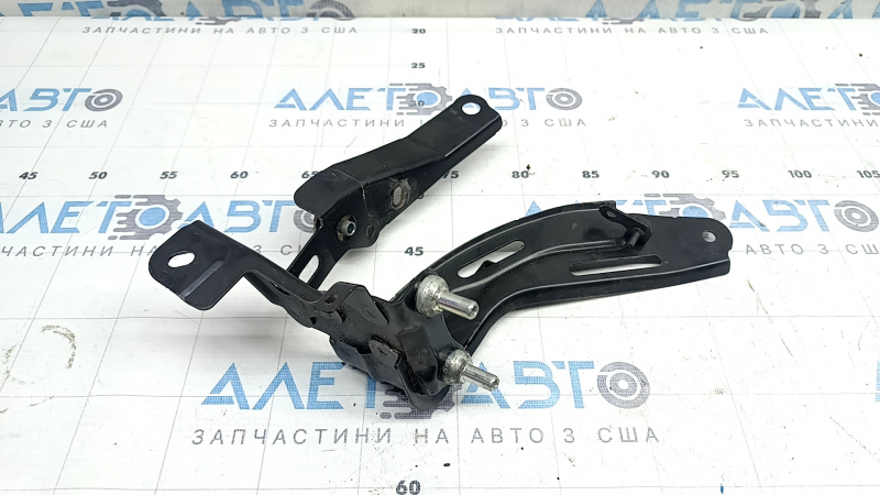 Кронштейн тормозного усилителя brake booster Toyota Rav4 19-21 hybrid