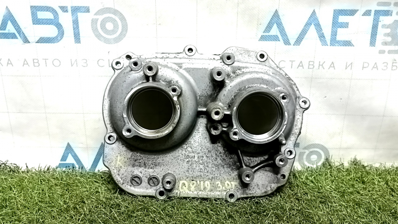 Крышка ГБЦ правая Audi Q8 19-26 3.0T MHEV
