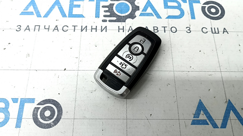 Ключ smart Ford Fusion mk5 17-20 5 кнопок, под автозапуск, тычки